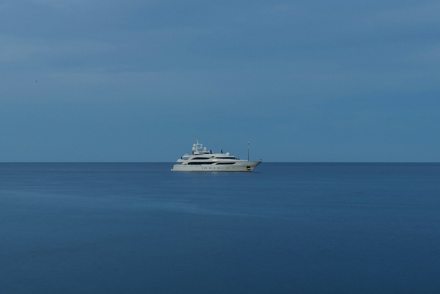 yacht calm